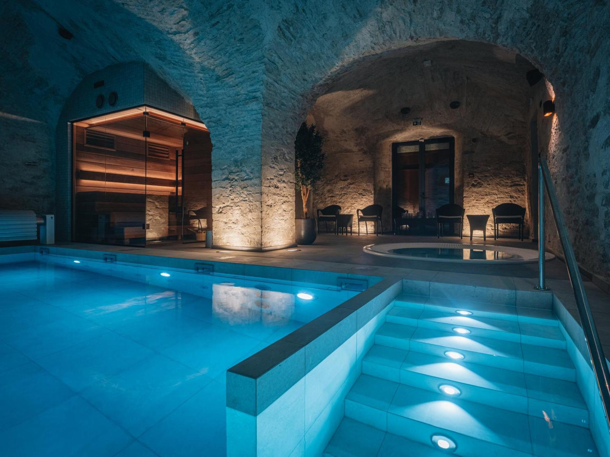 Padise Manor Grand Estate & Spa - Exclusive Event Venue (Adults Only) Bagian luar foto