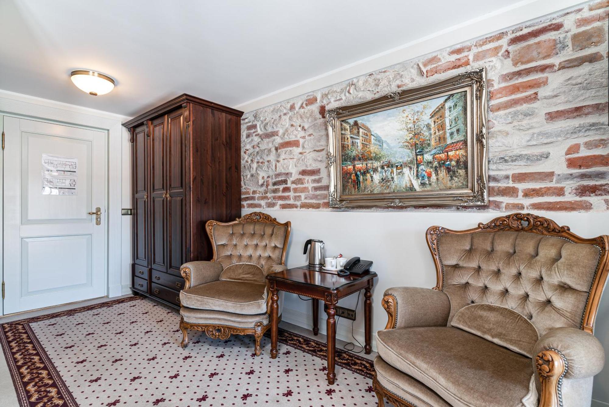 Padise Manor Grand Estate & Spa - Exclusive Event Venue (Adults Only) Bagian luar foto
